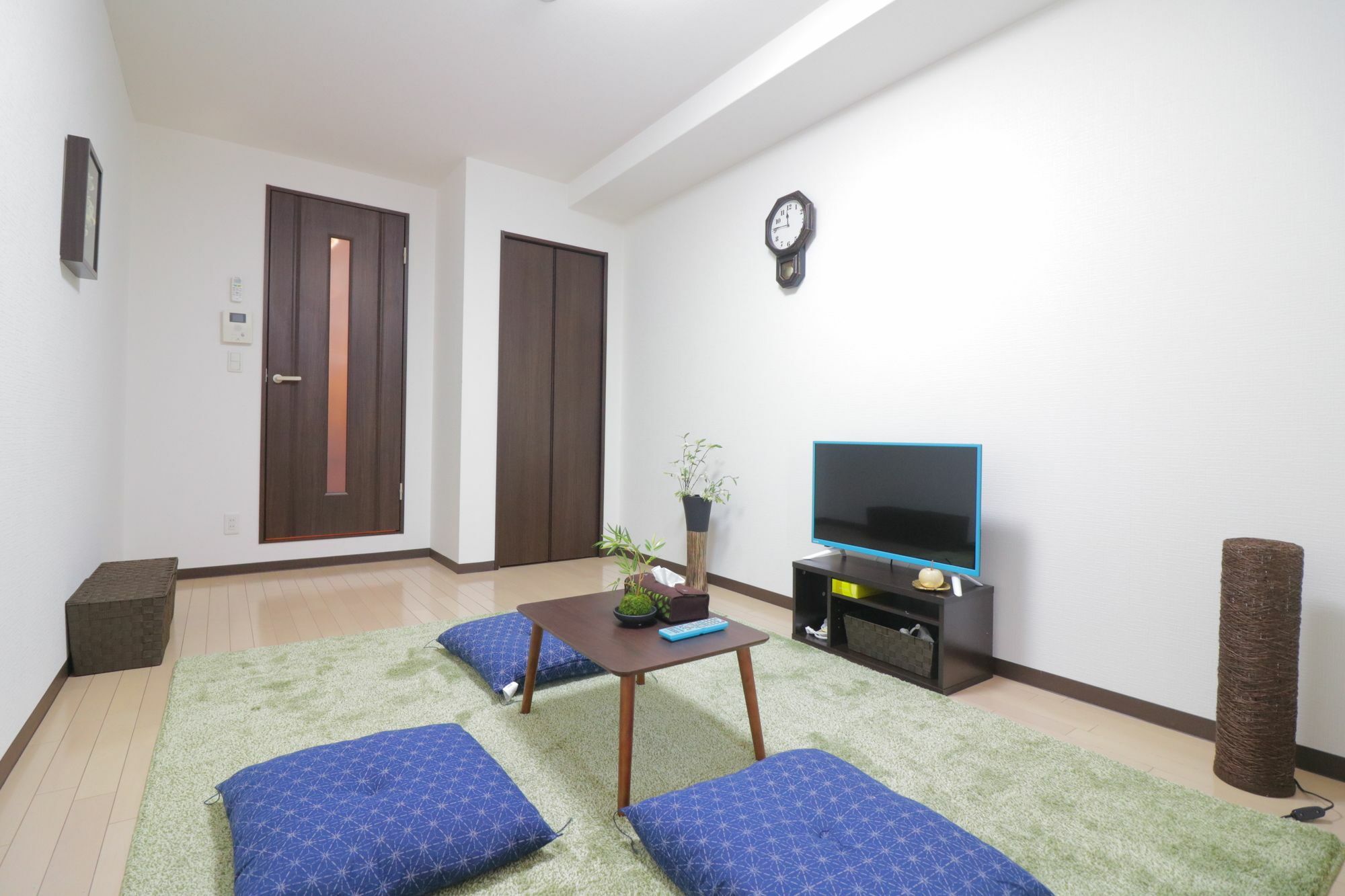 Hg Cozy Hotel No 38 通天閣前 Ōsaka Exterior foto
